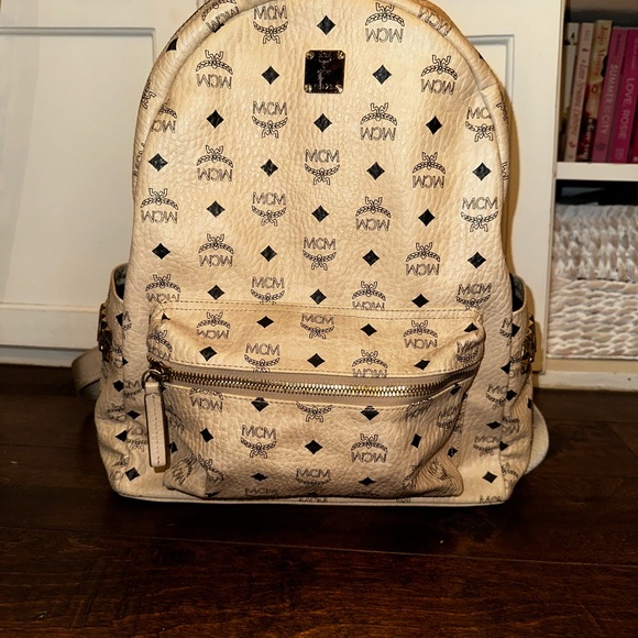 MCM backpack - Picture 9 of 16